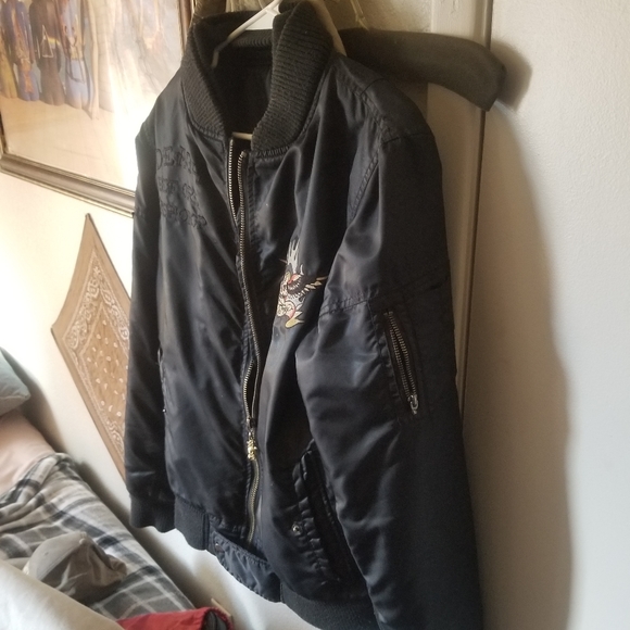 Jacket - Picture 4 of 6